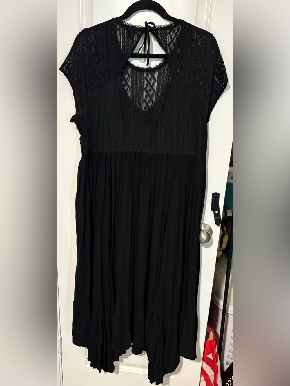 torrid Black Lace Bodice Maxi Dress with Keyhole Back